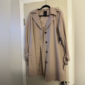 Vera wang trench coat